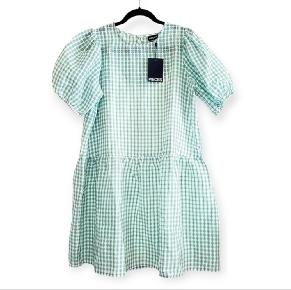 NWT Pieces Gingham Textured Tiered Puff Sleeve Dress